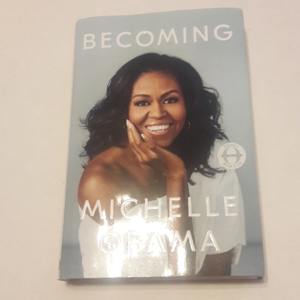 "Becoming" Michelle Obama Book